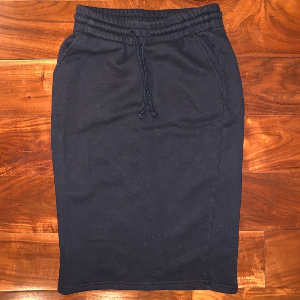 Aritzia TNA Cariboo Skirt